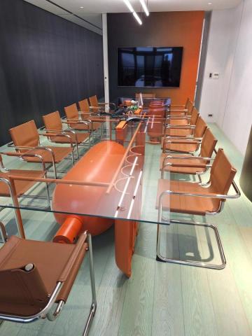 潘峙蓚 - 辦公室公司清潔