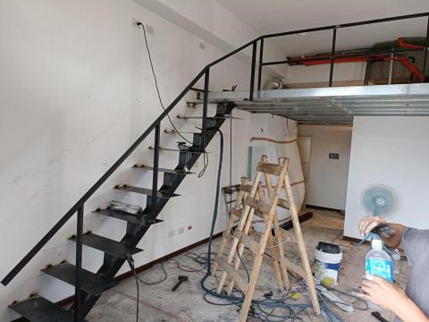 世紀工業社 - 室內夾層 樓梯