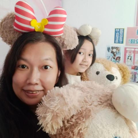 提供阿姨內衣服務的專家李亭緽