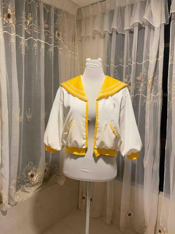 鄭詩韻 - 客製服裝製作