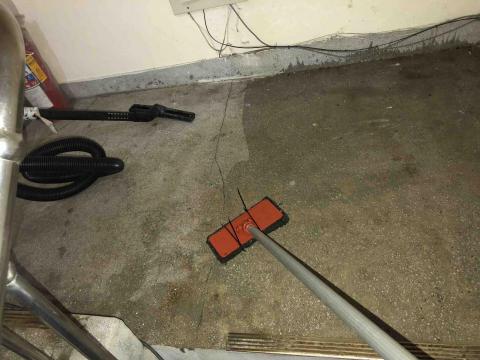 台灣淼微淨有限公司 - 樓梯清潔中 台灣淼微淨有限公司 - 樓梯清潔中