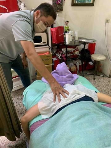 摩藝屋-傳統整復推拿｜骨盆回正訓練｜ - 公司行號到府按摩保養