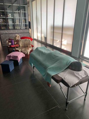 摩藝屋-傳統整復推拿｜骨盆回正訓練｜ - 專業到府居家經絡按摩調理