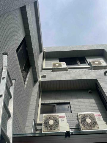 楊雲皓 - 管槽施工