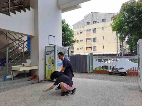 長洪武術虎尾訓練所 - 虎尾高中國術社練習實況