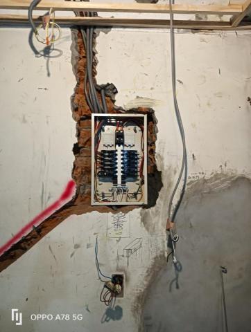 銘翰宅修小師傅 客戶的滿意是我們追求的目標銘翰宅修小師傅*泥 - 