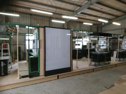 黃健庭 - 百貨專櫃