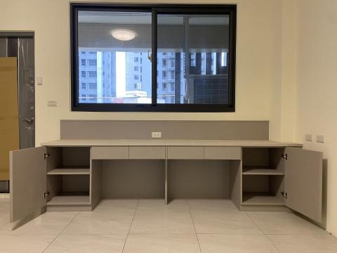 泓鈞室內裝修系統傢俱 - 