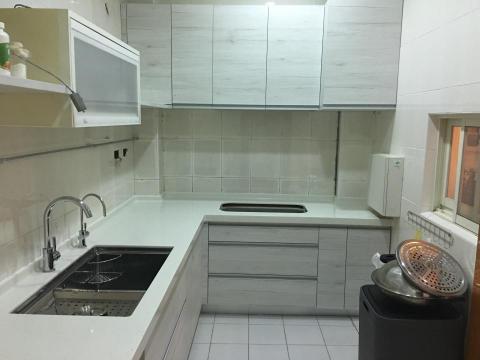 泓鈞室內裝修系統傢俱 - 