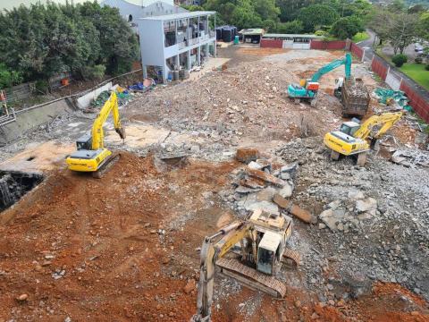 林先生大中興機械搬運、遷移、回收、廠房拆除 - 專業團隊 拆除、遷廠、回收、報廢、銷毀，歡迎來電洽詢 (電話同line ID)

0966067489 全省服務
