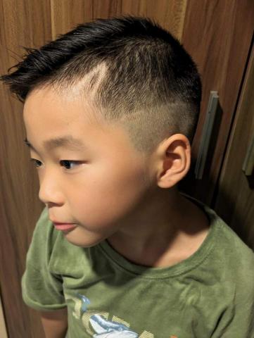 黃湘閔 - 兒童理髮