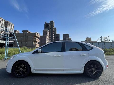 林先生 - 五門轎車