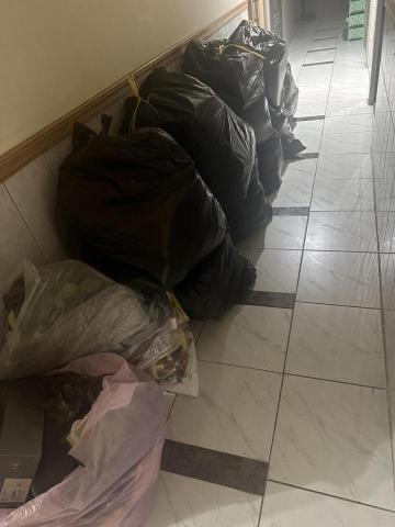 淇淇幫工作室 居家清潔 除草鋸樹(王品之) - 打掃前 淇淇幫工作室 居家清潔 除草鋸樹(王品之) - 打掃前