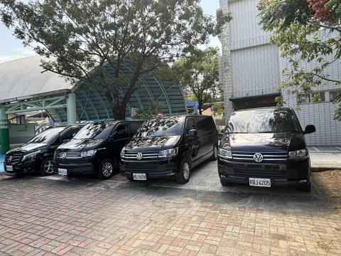 詹哲豪 - 車輛定期內外整理 