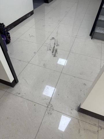 淇淇幫工作室 居家清潔 除草鋸樹(王品之) - 打掃前 淇淇幫工作室 居家清潔 除草鋸樹(王品之) - 打掃前