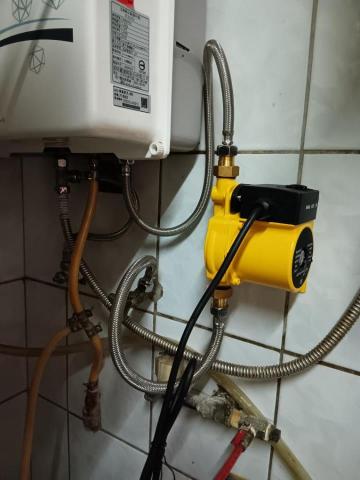 水電修繕,浴室修繕,廚房規劃 - 熱水器還在水壓不足,無法起動嗎?
老屋又不能裝加壓機,怕破管! 水電修繕,浴室修繕,廚房規劃 - 熱水器還在水壓不足,無法起動嗎?
老屋又不能裝加壓機,怕破管!