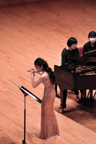 王心恬 - 獨奏會側拍