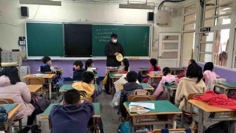 全翊安 - 到國小教品格教育