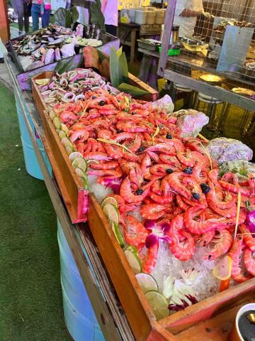 M club - 各式海鮮異國料理