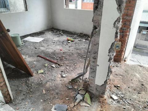 林千凱 - 全室地板打底、拆除