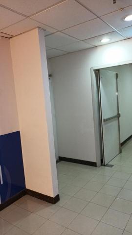 泰清潔居家生活 - 百貨商場走廊牆面油漆02