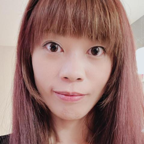 提供印章盒服務的專家Sandy