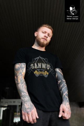 豐設計室 - 參伍金屬工作服設計
Sanwu Metal Workwear Design
-------------------------------
#T-shirt Design #Logo Design 
＃Brand Design ＃Graphic Design
＃參伍金屬設計
＃豐設計室