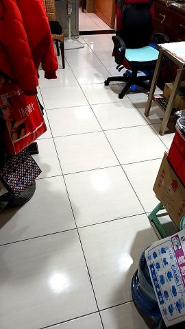 泰清潔居家生活 - 固定居家清潔服務02


磁磚地板實際清潔後