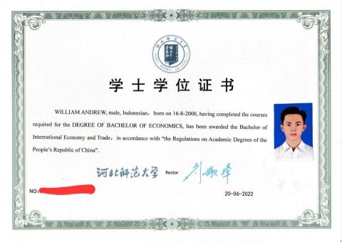 William Andrew 張偉歷 - 學士畢業證明。