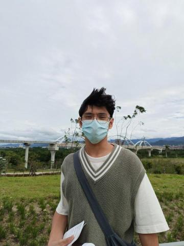 提供分析化學暑修服務的專家蘇禹丞