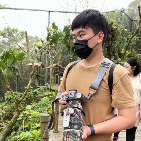 提供appstore下載服務的專家Nelson