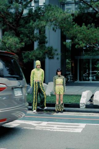 潘怡君 - 服裝設計拍攝-天外來菌