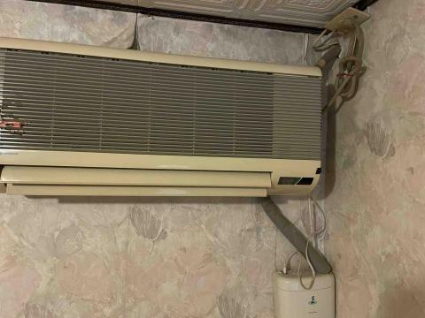 王忠祺 - 好久好久以前的日立冷氣機耗電-新北市鶯歌區