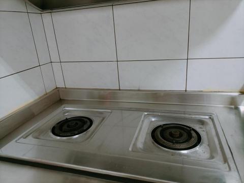 日日居家清潔 - 清潔瓦斯盧