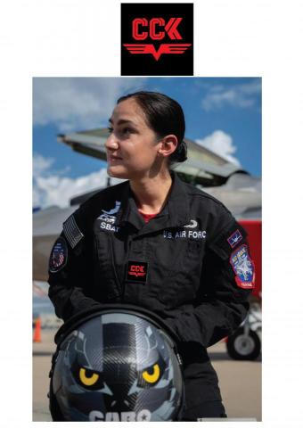 啟遠有限公司 - 飛行臂章設計