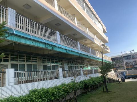 顥允企業/王先生 - ST骨架.PC採光罩完工照