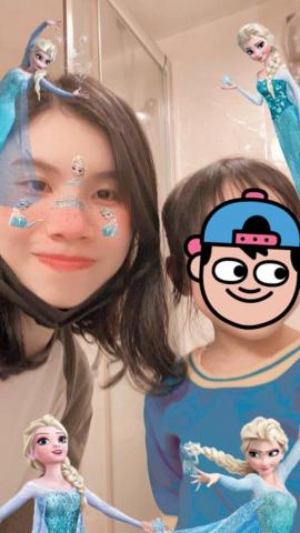 鄭婕 - 手做卡片結束
於廁所洗手時拍攝