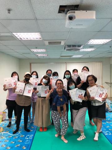 幼兒手工藝/照護 - 職照到手