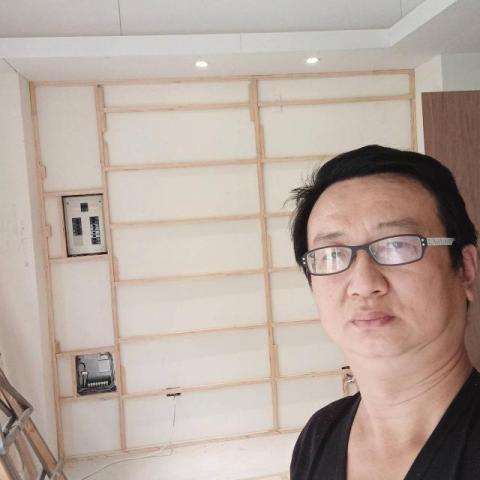 劉淼鑫 - 牆面，地板