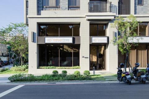 EMPOWER FITNESS 賦能運動空間 - 