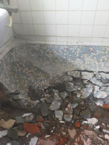 拆除装潢铁皮屋拆除打石价格合理可以商量👍😄😄 - 