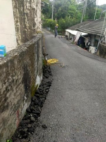 拆除装潢铁皮屋拆除打石价格合理可以商量👍😄😄 - 