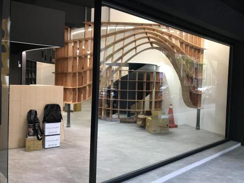 藝響構築室內裝修設計有限公司 - 店面打卡牆造型設計、曲面造型概念、特殊造型工法製作