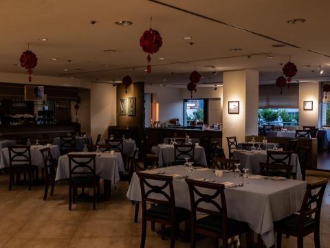 泰鼎工程｜STEX Engineering - 布查法式餐廳 - 用餐區天花板崁燈更新