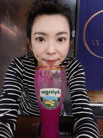 提供173叫車服務的專家彤哥