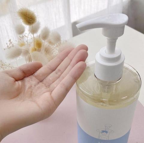 蔡昕妮 - 商品使用攝影&後製