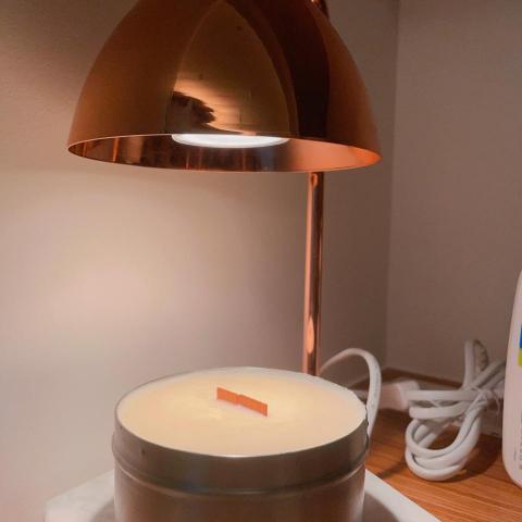 提供美甲師服務的專家Ppp