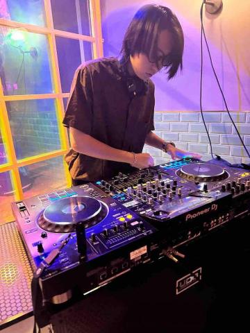 DJ uu (憂憂） - 新竹barfly 