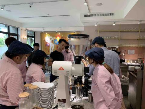 Hami coffee 哈密咖啡烘焙 - 