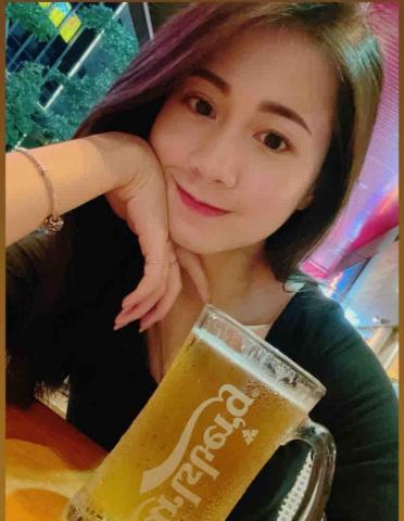 提供氣球花服務的專家Iris